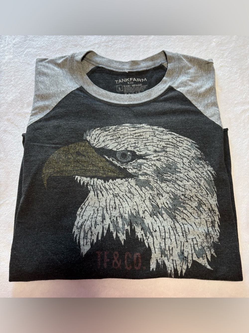 Tankfarm & Co. Men's Eagle Graphic Raglan Shirt - Size Large - 3/4 Sleeve